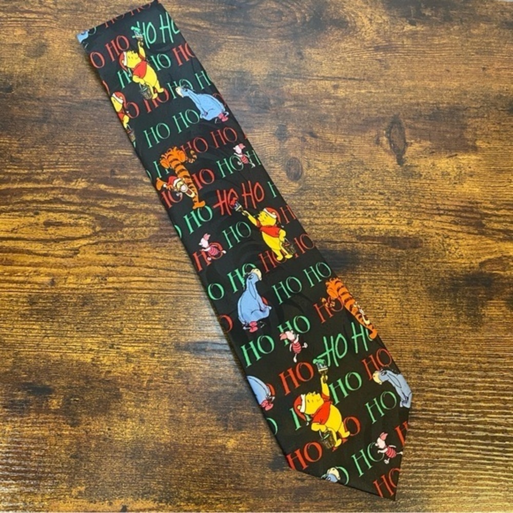 Pooh Holiday Christmas Men's 100% Polyester Necktie Disney Tigger‎ Eeyore Piglet